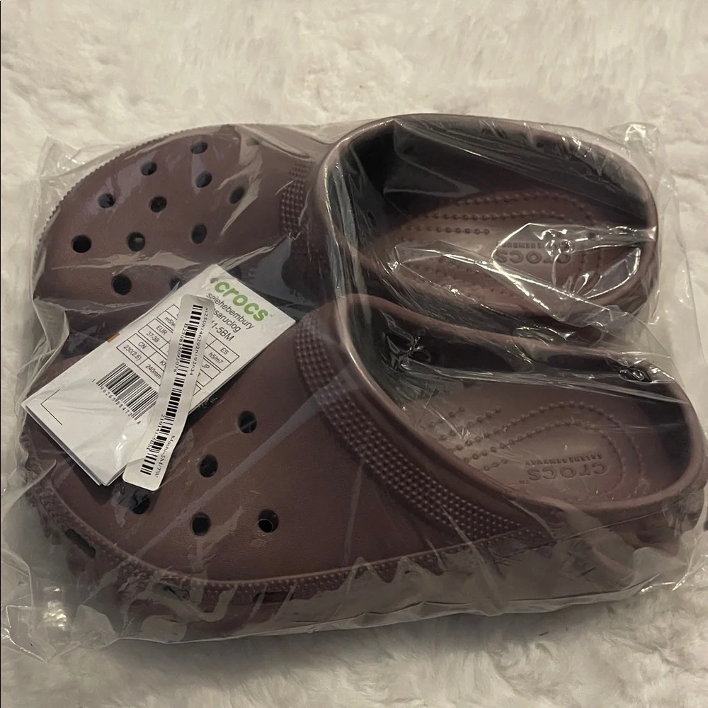CROCS Salehe Bembury (m5/w7) NWT - Picture 5 of 6